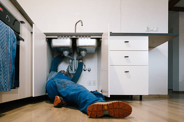 Professional Leak Detection technician working in Kimper, KY